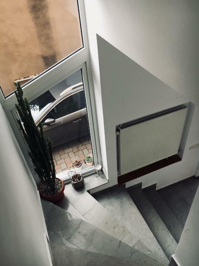 Bruno Apartment Cluj-Napoca Exterior photo